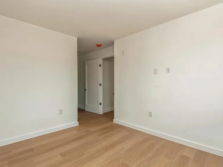 408 Jackson St #202 — Photo 20