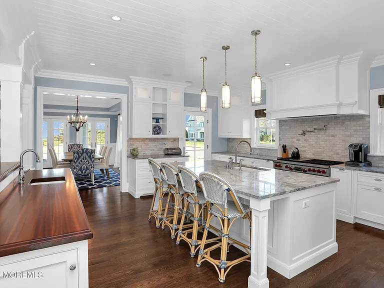 101 Tuttle Ave — Photo 11
