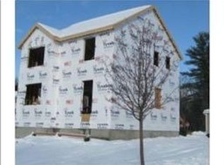 10 Millers Farm Dr, Rochester, NH 03868