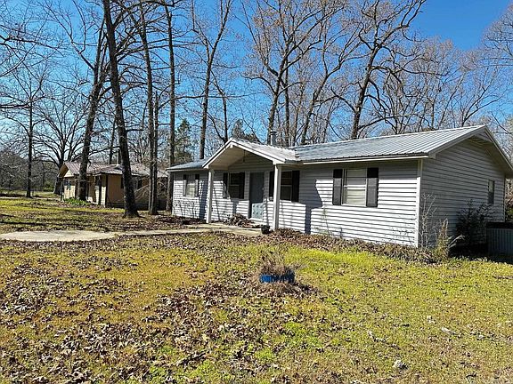 2nd image of 8221 Shannon Rd