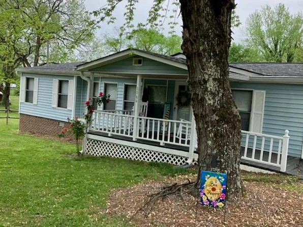 1064 Perch Rd, Pinnacle, NC 27043