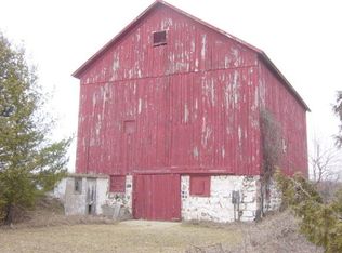 W5872 Star School Rd, Fort Atkinson, WI 53538