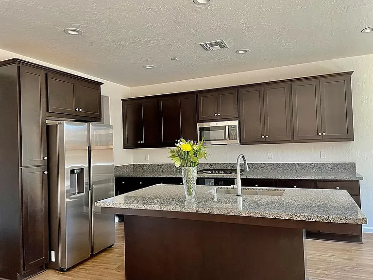 6163 E Adena Ave — Photo 3