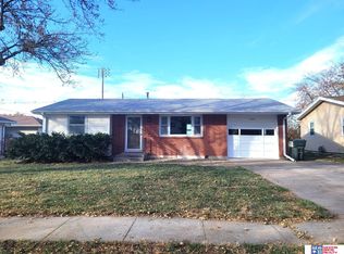 1709 Meadow Ln, Seward, NE 68434