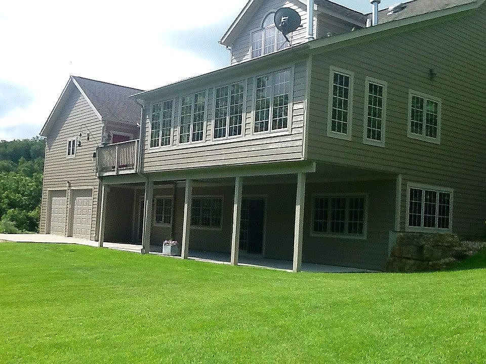 2nd image of 1300 W Menzemer Rd