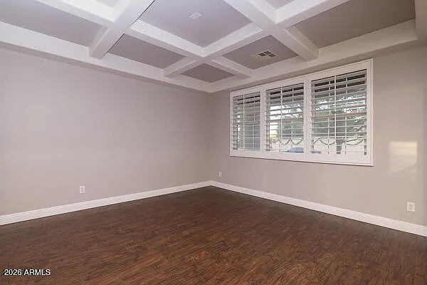 18469 W Sunnyslope Ln — Photo 5