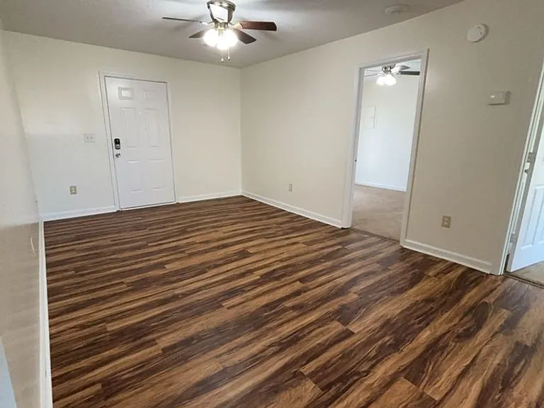 235 Dogwood Pointe Dr #1 — Photo 7