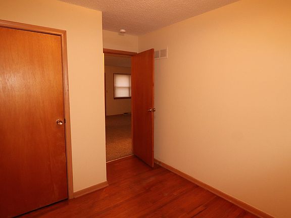2nd image of 1228 N 64th Dr