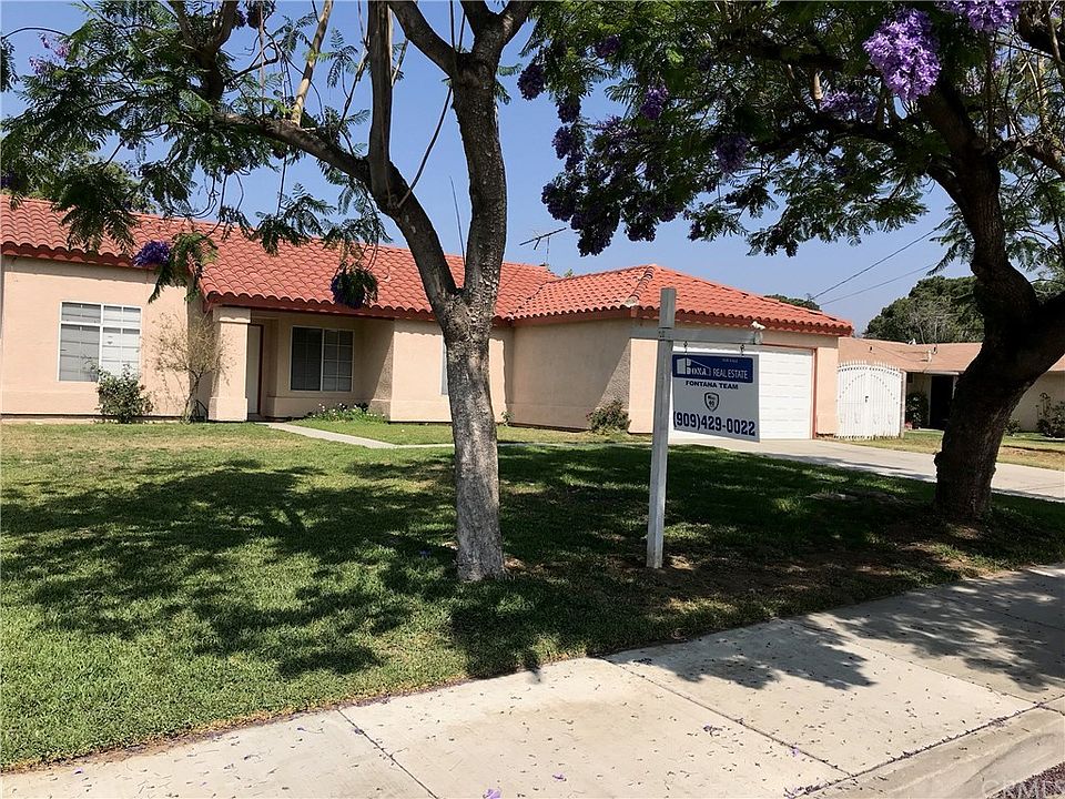 2nd image of 1156 S Larch Ave