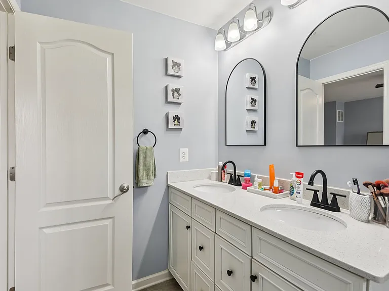 1306 Hawk Hollow Dr — Photo 26
