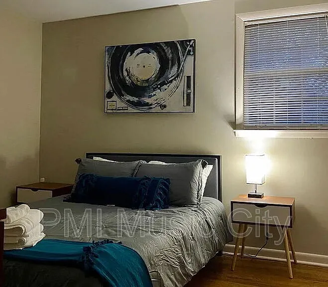 322 Arrington St — Photo 15