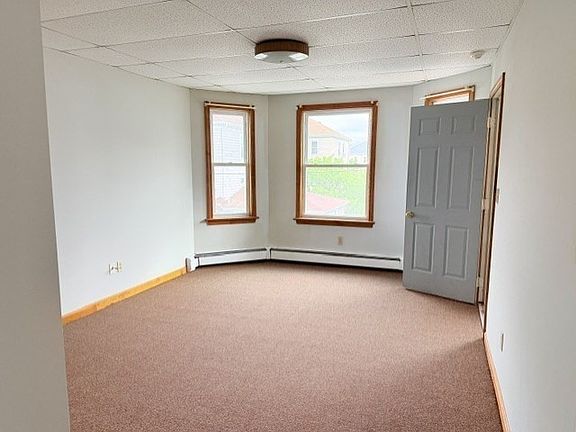 2nd image of 19 Lexington St #2E