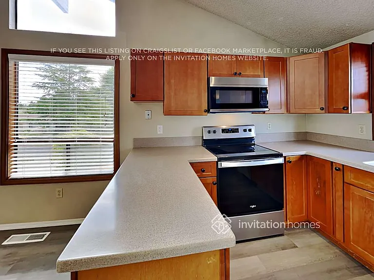 9919 Zircon Dr SW — Photo 6
