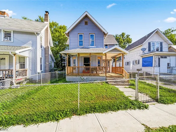 305 W 53rd St, Ashtabula, OH 44004