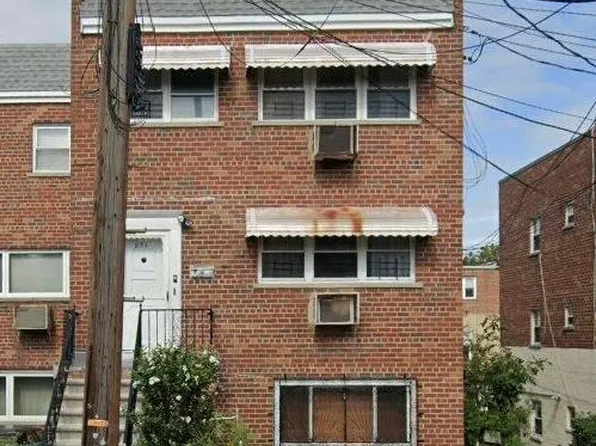 854 Throgs Neck Expwy, Bronx, NY 10465