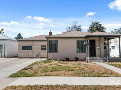 421 Bracken St N, Twin Falls, ID, 83301