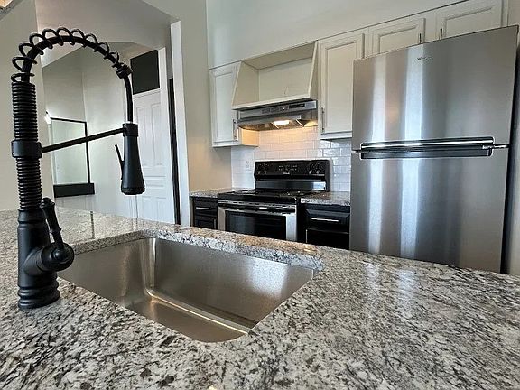 3rd image of 517 E Douglas Ave APT 314