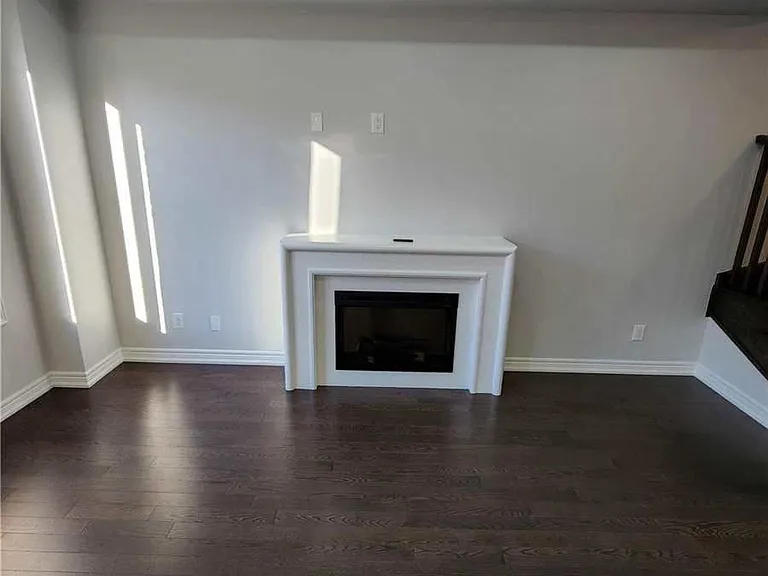 34 Stonehill Ave — Photo 5