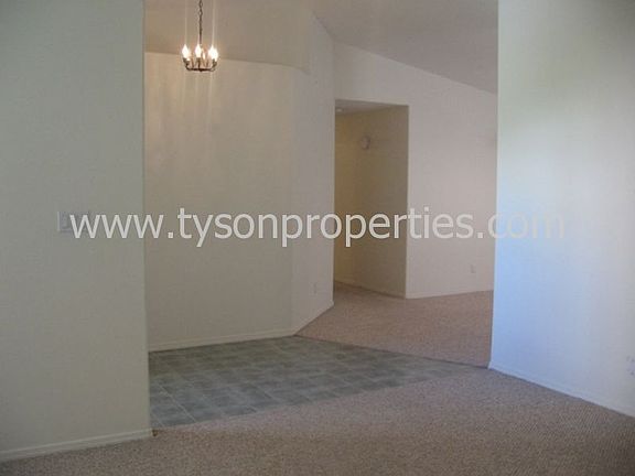 4th image of 8219 Camino Del Venado NW