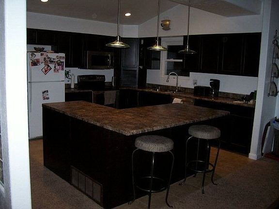 3rd image of 71 Stanford Ave