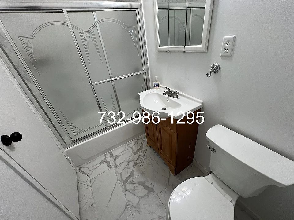 1st image of 115 Oakland Ave Floor 2