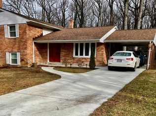 11341 Frances Dr, Beltsville, MD 20705