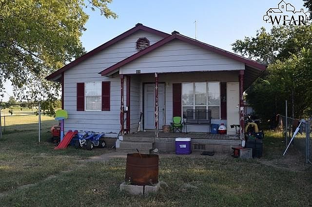 1st image of 411 E Aldine St