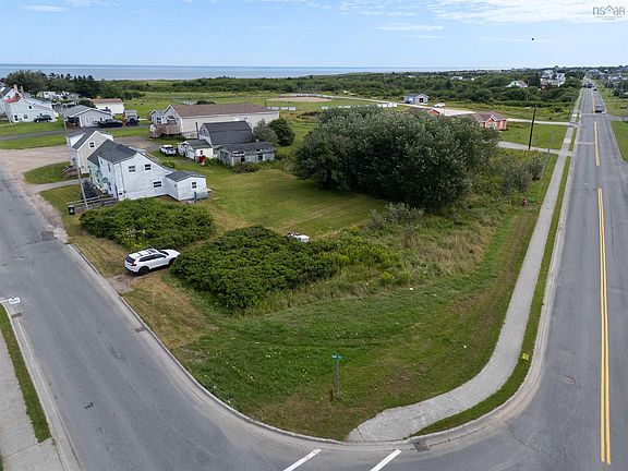5th image of 10 Row St