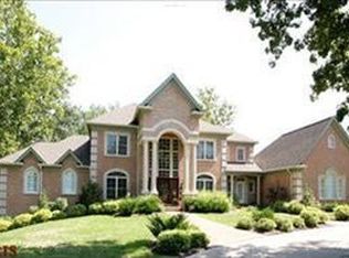 2500 Bopp Rd, Saint Louis, MO 63131