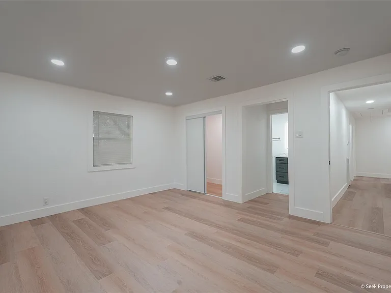 7942 Hammerly Blvd — Photo 16