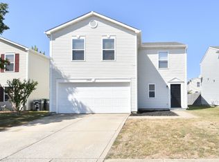 2504 Harvest Moon Dr, Greenwood, IN 46143