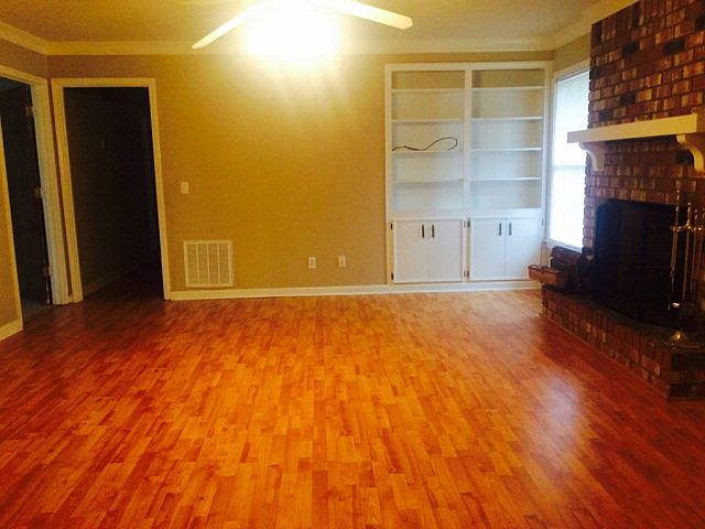 2nd image of 2243 Gingko Dr