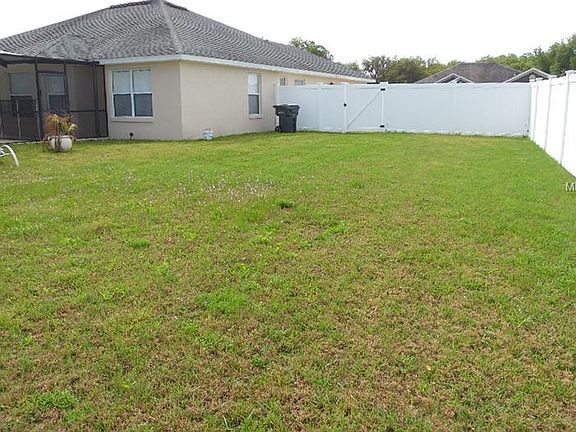 2nd image of 6768 Ashbury Dr