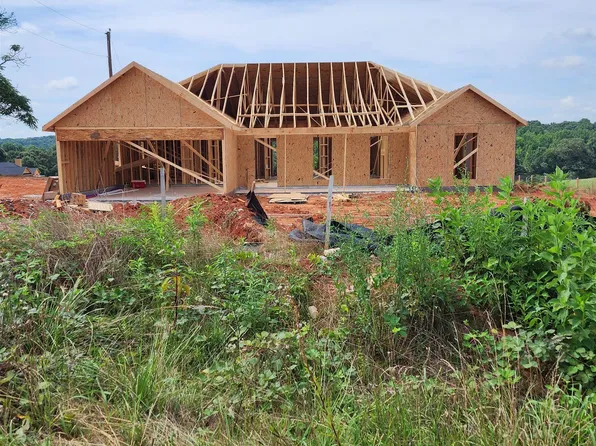 262 Grady Brock Rd #22, Martin, GA 30557