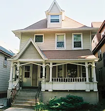 141 N Butler St — Photo 2