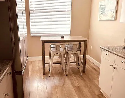 2 bed, 1238 sqft, $2,400 — Photo 4