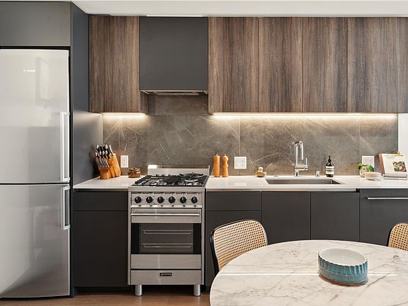 3rd image of 555 Golden Gate Ave #4022