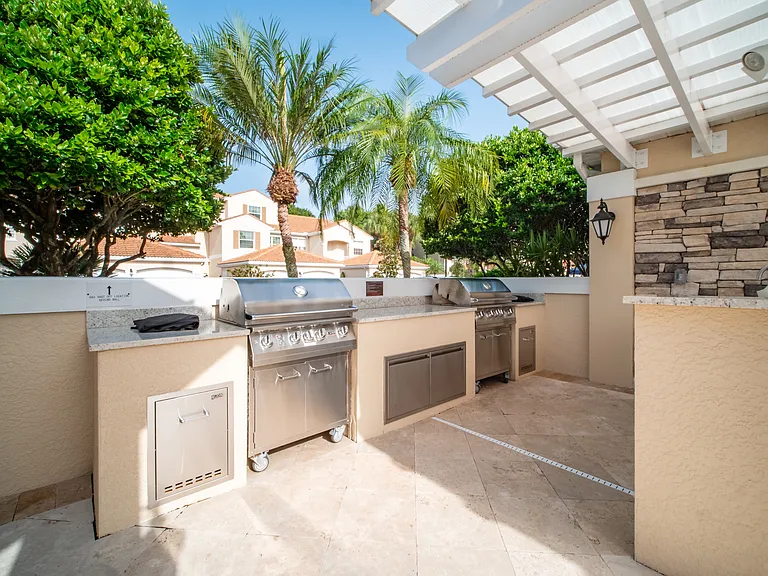 8415 Excalibur Cir #1-B-1 — Photo 9