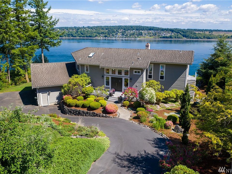 2nd image of 1371 Pilchuck Heights