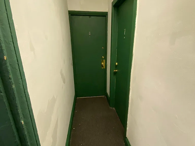 512 S 41st St #8 — Photo 8