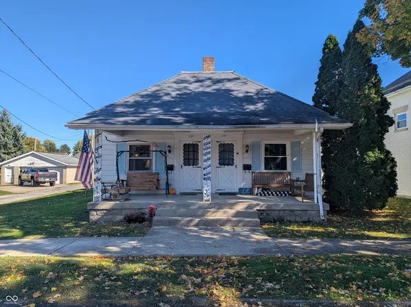 335/337 N Franklin St, Knightstown, IN 46148