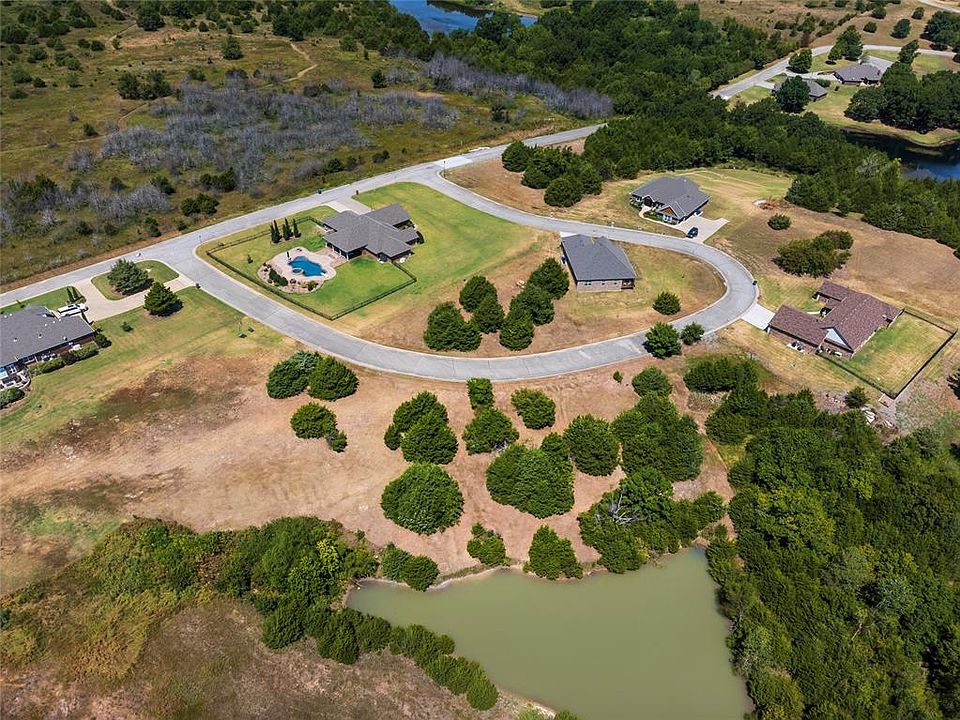 2nd image of 1109 S Country Club Dr #3