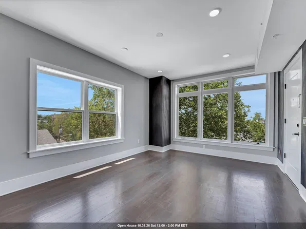 76 Corbin Avenue image 1 of 16