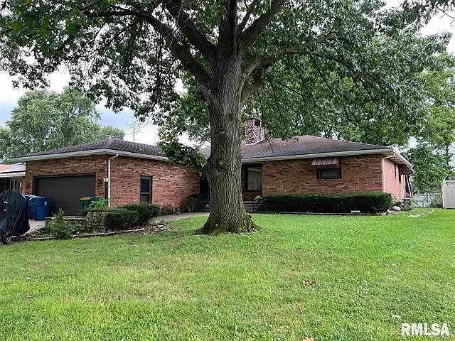2419 Delaware Dr — Photo 16