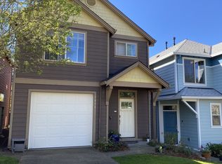 7434 SE Jack St, Portland, OR 97222