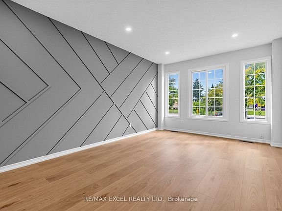 4th image of 396 Cundles Rd W