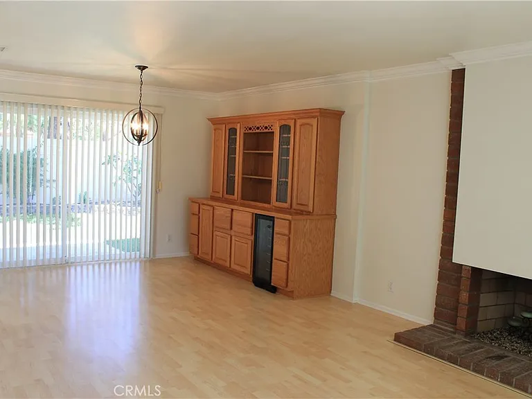 3881 Hendrix St — Photo 8