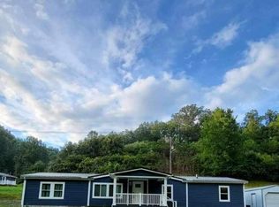 3372 Abbott Creek Rd, Prestonsburg, KY 41653