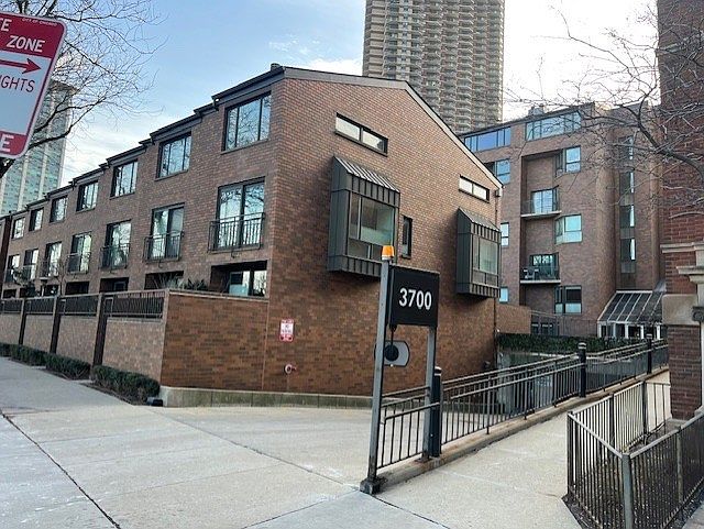 1st image of 3700 N Lake Shore Dr APT 304
