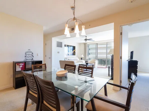 421 Olohana St APT 1703, Honolulu, HI 96815